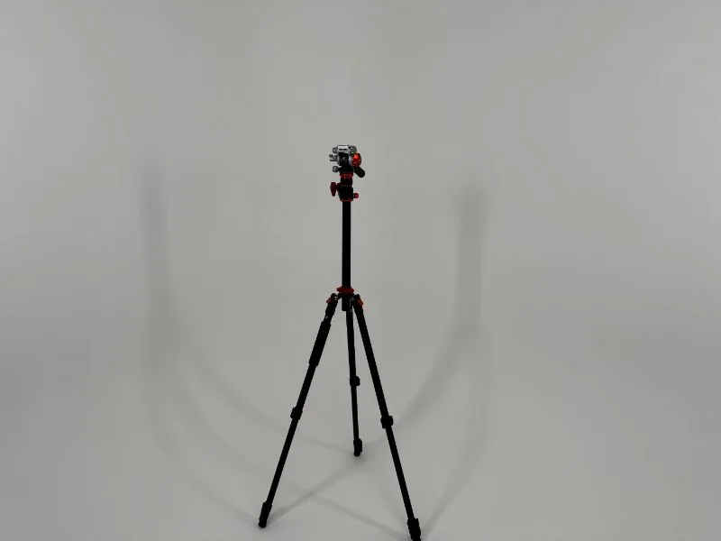 Video stativ sa pan-tilt glavom
